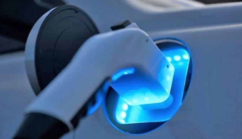 Une entreprise chinoise va introduire une batterie pour voitures électriques qui se recharge en 10 minutes…